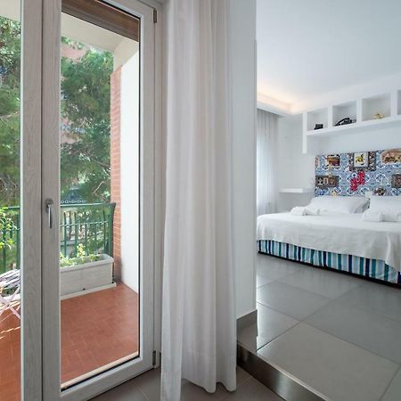 Casa Evelina Sorrento Bed & Breakfast ภายนอก รูปภาพ