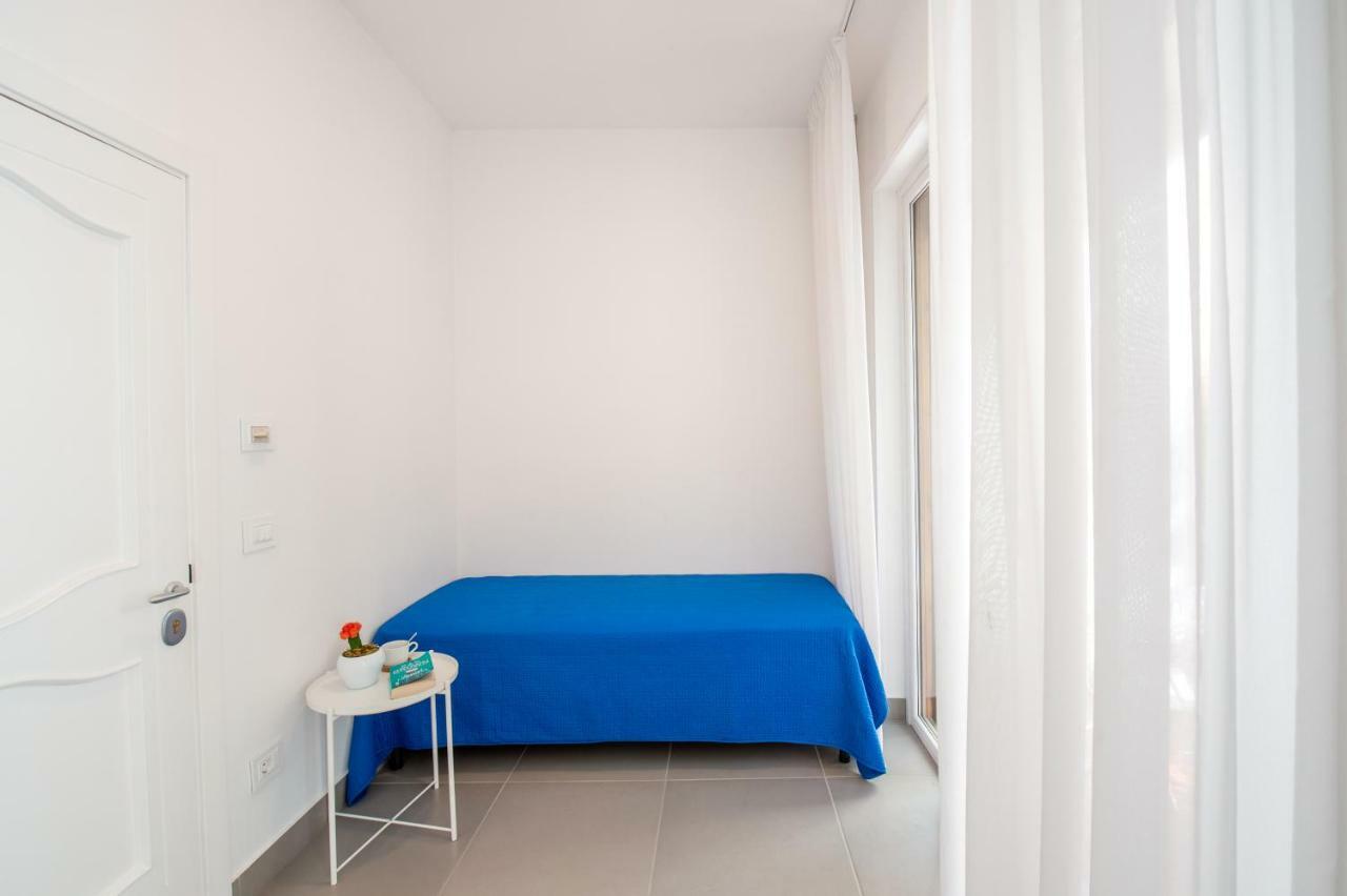 Casa Evelina Sorrento Bed & Breakfast ภายนอก รูปภาพ